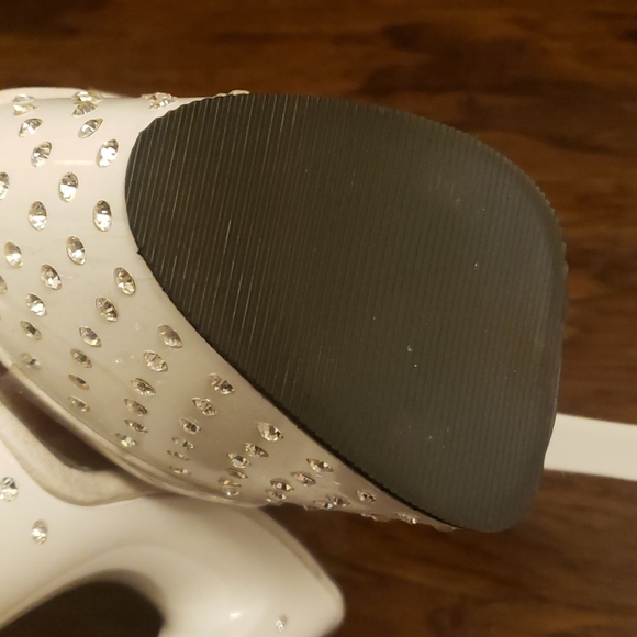 Pleaser Stardust 701 White CZ Studs Size 7 - Picture 9 of 14